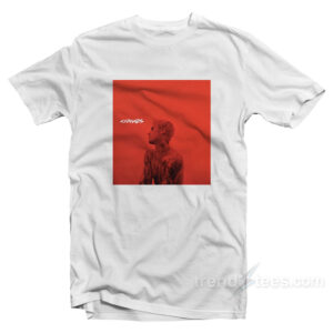 Justin Bieber Changes T-Shirt