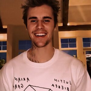 Justin Bieber And Ariana Grande Stuck With U T-Shirt