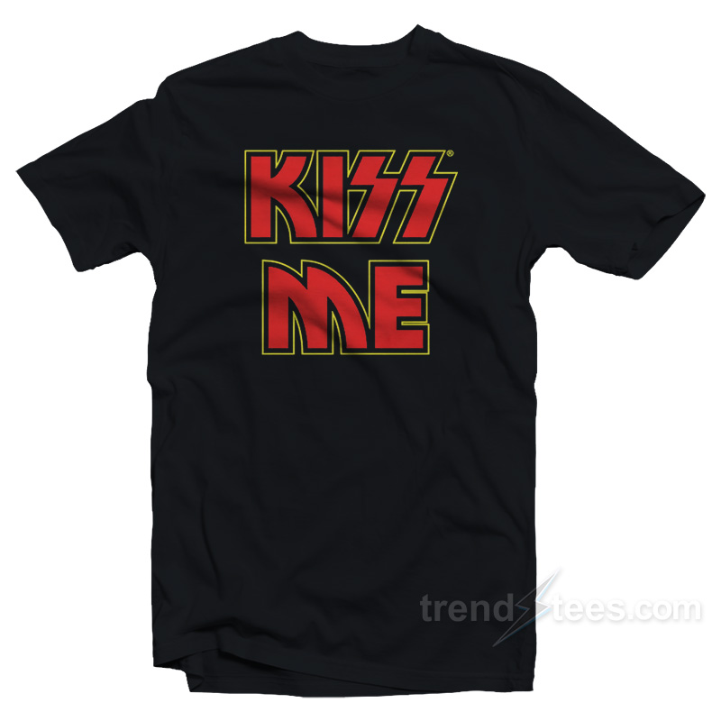 Kiss Me Kiss Rock Band T-Shirt